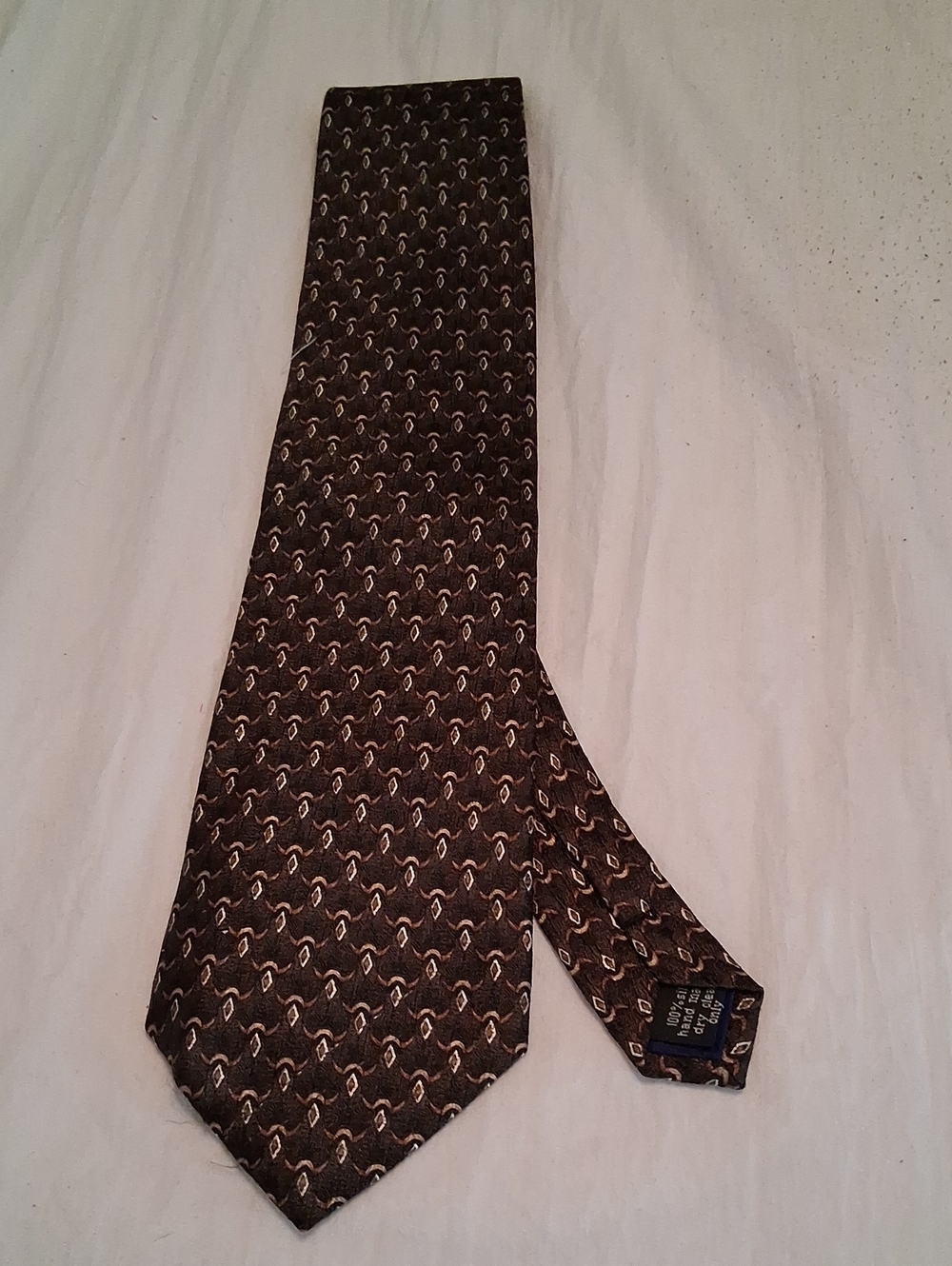 Vintage Carlos Devenizia Classic Brown Patterned Men's Silk Tie